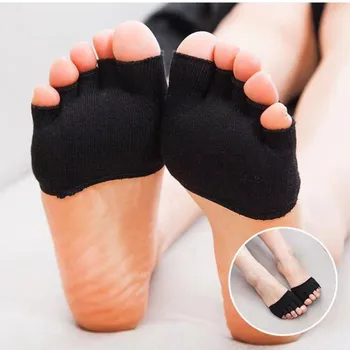 Kadın Pamuk Ön Ayak Ayak Çorap Kadın Yaz Spor Salonu Spor Kaymaz 5 Parmak Ayrılmış Görünmez Yarım Ayak Nefes Çorap Terlik