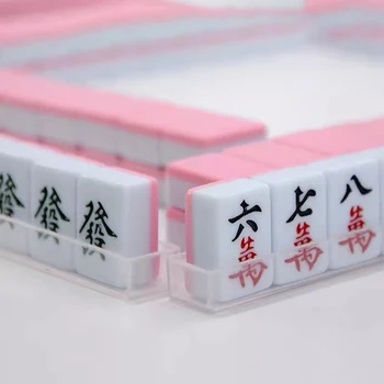 Sıcak Mahjong seti 24mm Yüksek Kaliteli Mahjong Oyunları Ev Oyunları 144 adet mahjong fayans Çin Komik Aile masa üstü Oyunu mj75