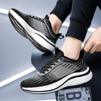 Erkek Yastık Sneakers Çiftler Kadınlar için 2023 Trendleri Rahat koşu ayakkabıları Nefes Yaz Koşu Eğitmenler Erkek Kadın Tenis