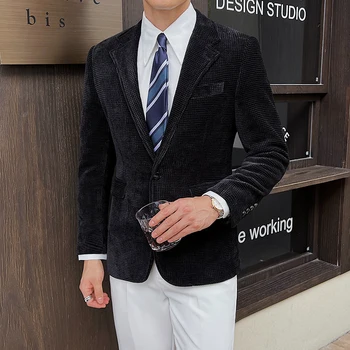 2024 Yeni Moda İş Kore Kadife Küçük Takım Elbise Ceket Erkekler İnce Moda Rahat Yakışıklı Takım Elbise Dört Mevsim Blazers