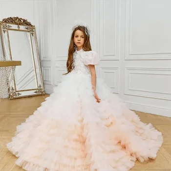 Çiçek Kız Elbise Düğün İçin Tül Tüy Aplikler Ruffled Kat Uzunluk Çocuklar Doğum Günü Partisi İlk Communion balo elbisesi Elbise