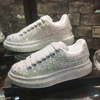 2024 Sonbahar Kadın platform ayakkabılar rhinestones Kalın tabanlı Beyaz Gümüş Ayakkabı Parlayan Kristal Ayakkabı Trendi gündelik ayakkabı