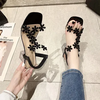 2024 Yüksek Topuklu Kadın Sandalet Ayakkabı Kristal burnu açık elbise Ayakkabı Yaz Tasarımcı Yeni Lüks Slingback Slaytlar Marka Femme Pompaları