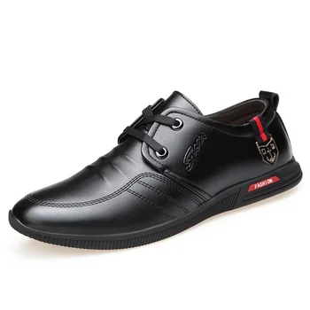 Ayakkabı Erkekler için 2023 İlkbahar Sonbahar Yeni erkek Rahat kaymaz İş deri ayakkabı moda Trendi Yumuşak Tabanlı Retro Beyefendi Ayakkabı