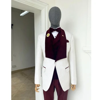 Takım elbise Erkekler Blazer Masculino Beyaz Jakarlı Kumaş Bordo Şal Yaka 3 Parça Ceket Pantolon Yelek Trajes Elegante Para Hombres