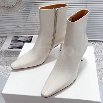 Kadın kısa çizmeler Sonbahar Kış 2023 Yeni İnce Topuklu Tasarım Kadın rahat ayakkabılar Özlü Mizaç Düz Çizmeler