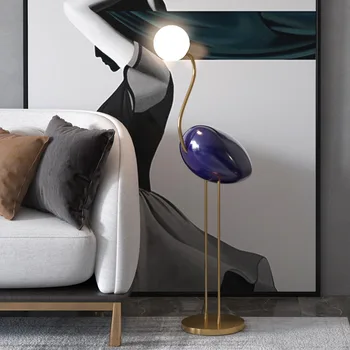 Iskandinav Minimalist sanat Flamingo cam gölge Led zemin lambası oturma odası ev dekor kanepe köşe ayakta ışık yatak odası başucu lambası