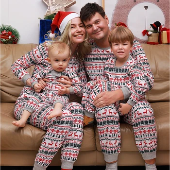 2024 Aile Noel Eşleşen Pijama Seti Noel Yetişkin Çocuklar Anne Ve Kızı Baba Oğul Pijama Bebek Aile Bak Kıyafetler