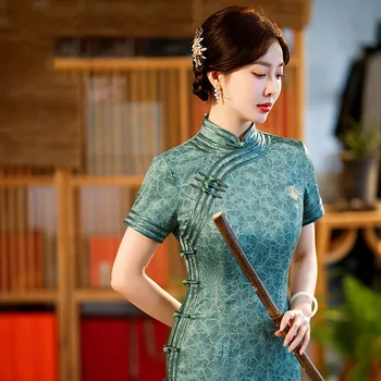 Zarif Yaz İpek Yeşil Cheongsam Moda Retro Onurlu Zarif Qipao Geleneksel Çin Tarzı Akşam Elbise Kadınlar için